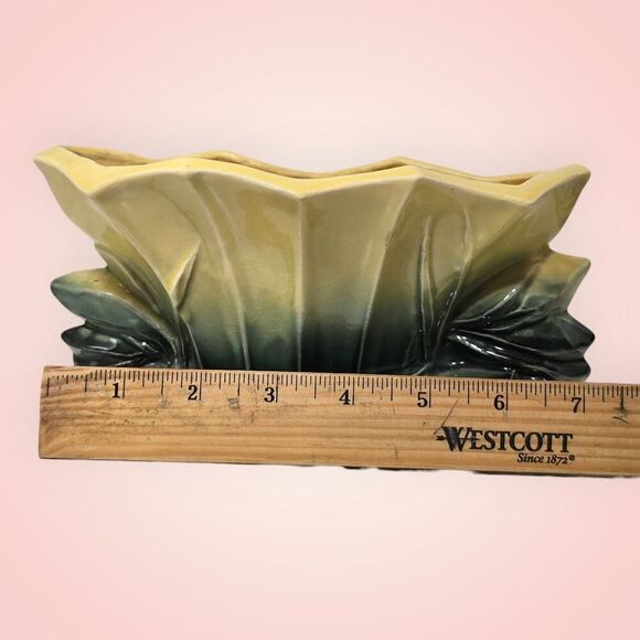 Vintage McCoy Pottery Lotus Yellow Green Planter 7” x 4” - Picture 8 of 10